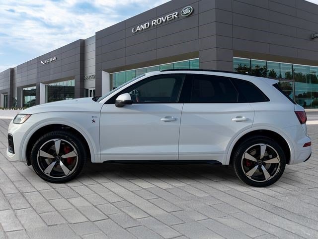 Used 2024 Audi Q5 2.0T Premium Plus w/ Premium Plus Package AWD/4WD image 2