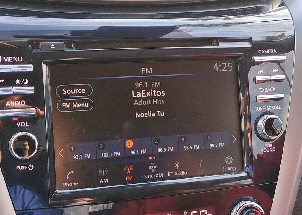 Used 2020 Nissan Murano SV image 8