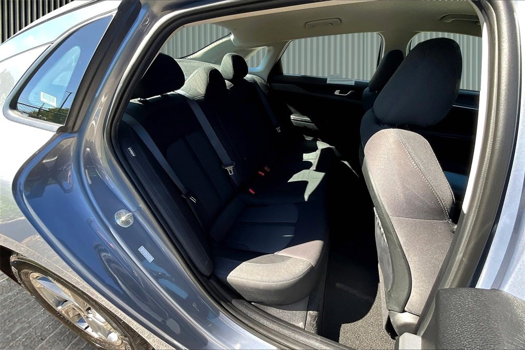 Used 2023 Kia K5 LXS image 26