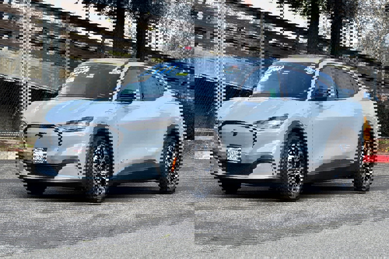 Certified 2025 Ford Mustang Mach-E Select w/ Comfort Package Lite image 8