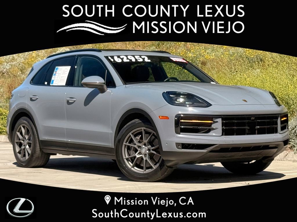 Used 2024 Porsche Cayenne image 1