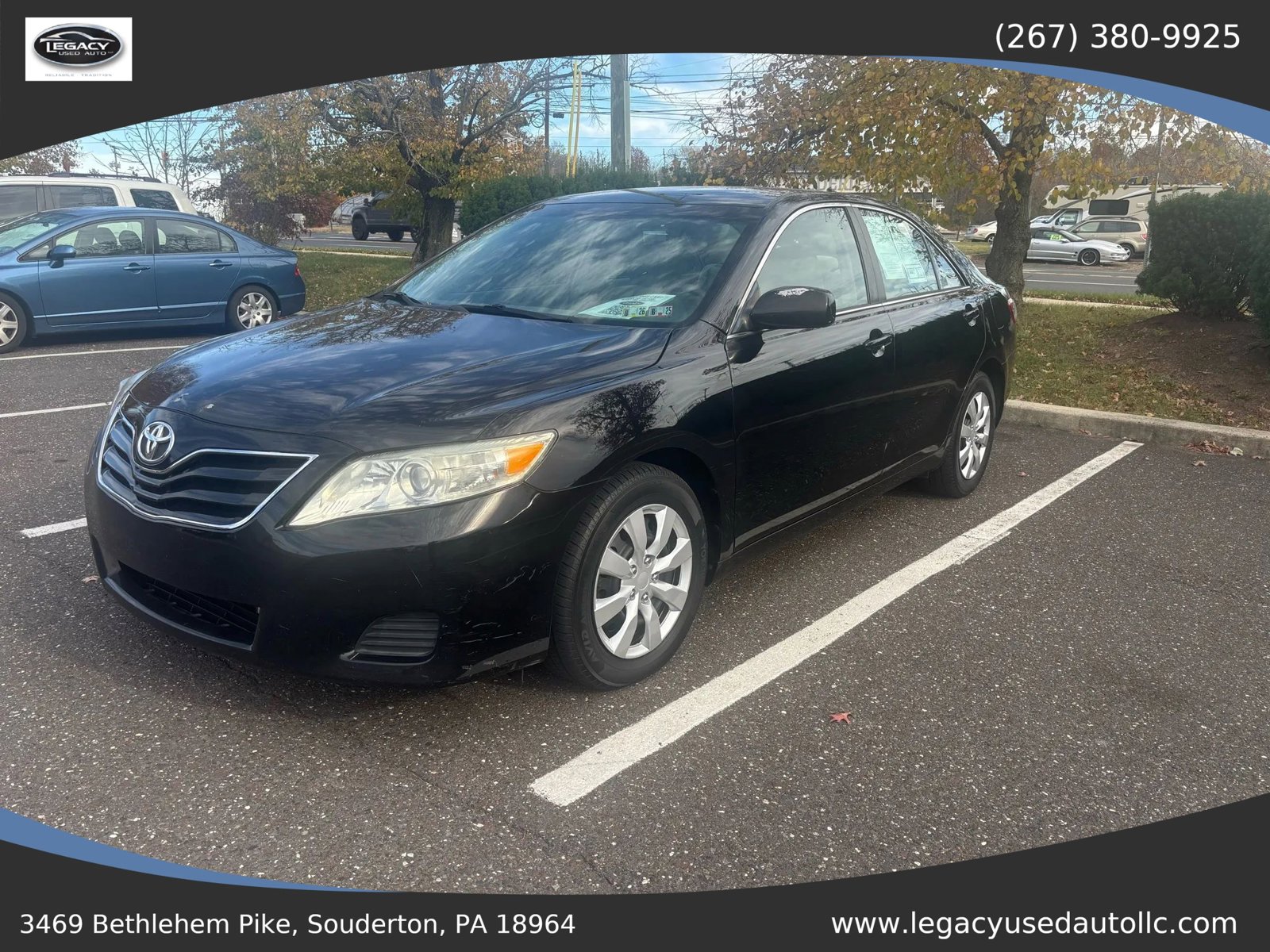Used 2011 Toyota Camry LE image 1