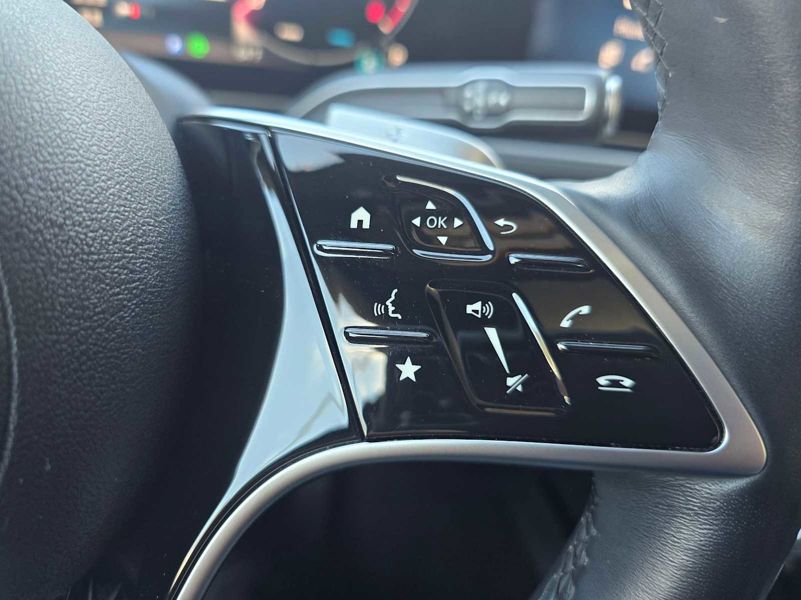 Used 2024 Mercedes-Benz GLS 450 4MATIC image 34