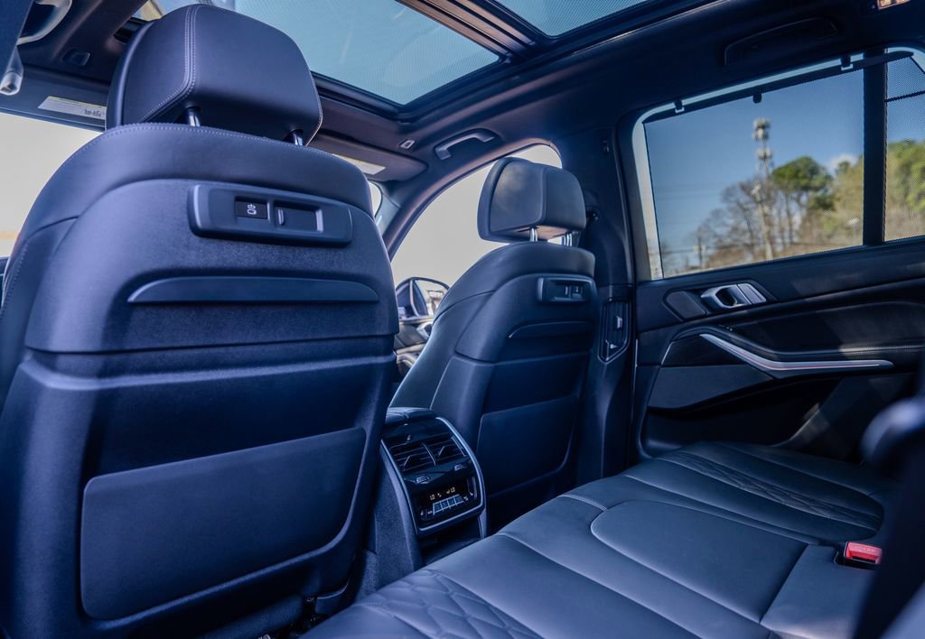 Used 2023 BMW X5 M50i w/ Executive Package image 22