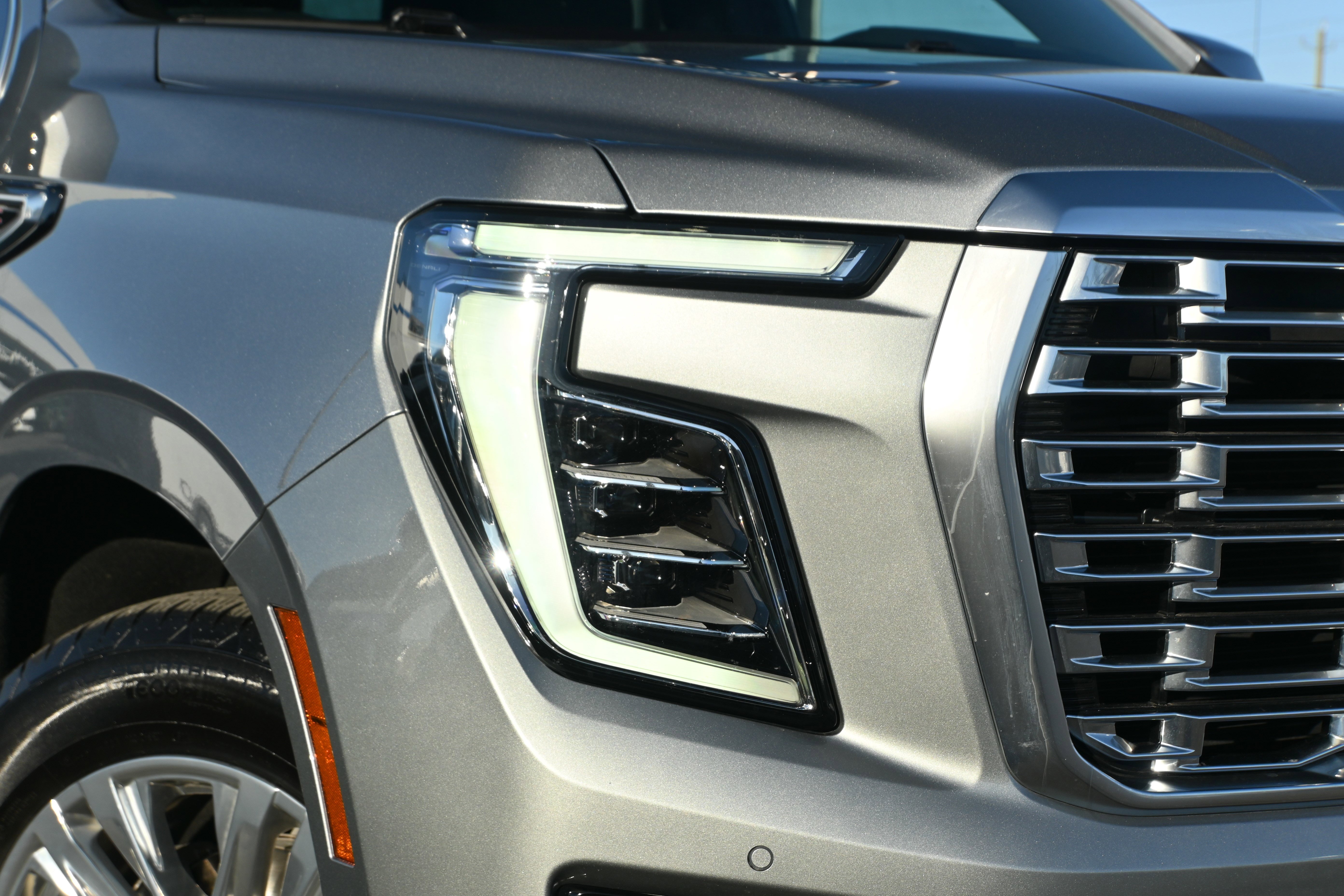 Used 2025 GMC Yukon Denali image 28