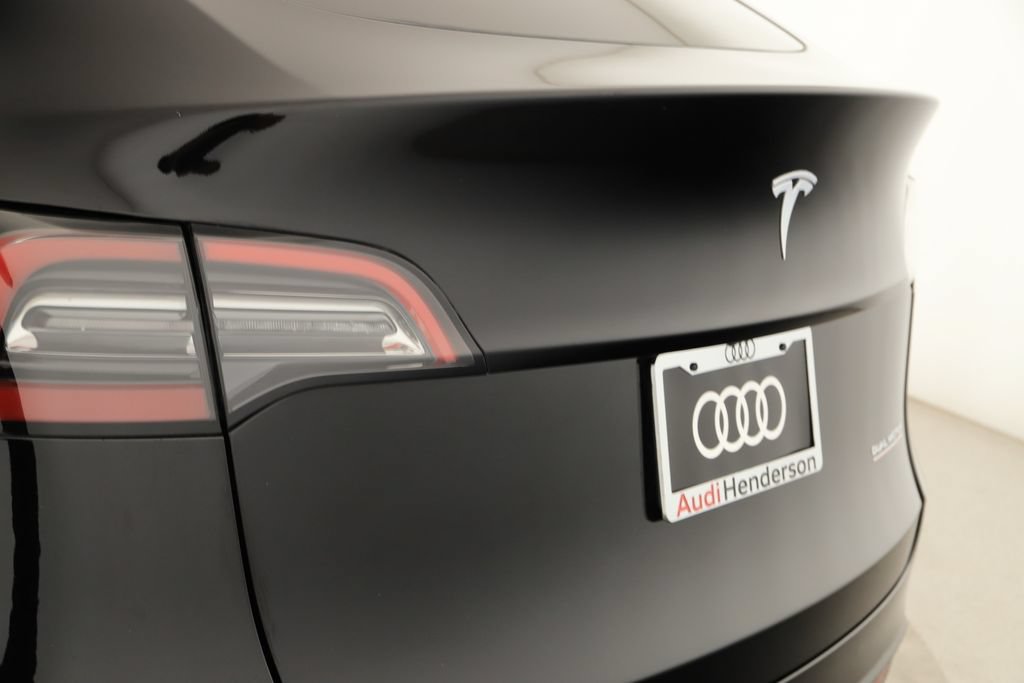 Used 2023 Tesla Model Y Performance AWD/4WD image 35