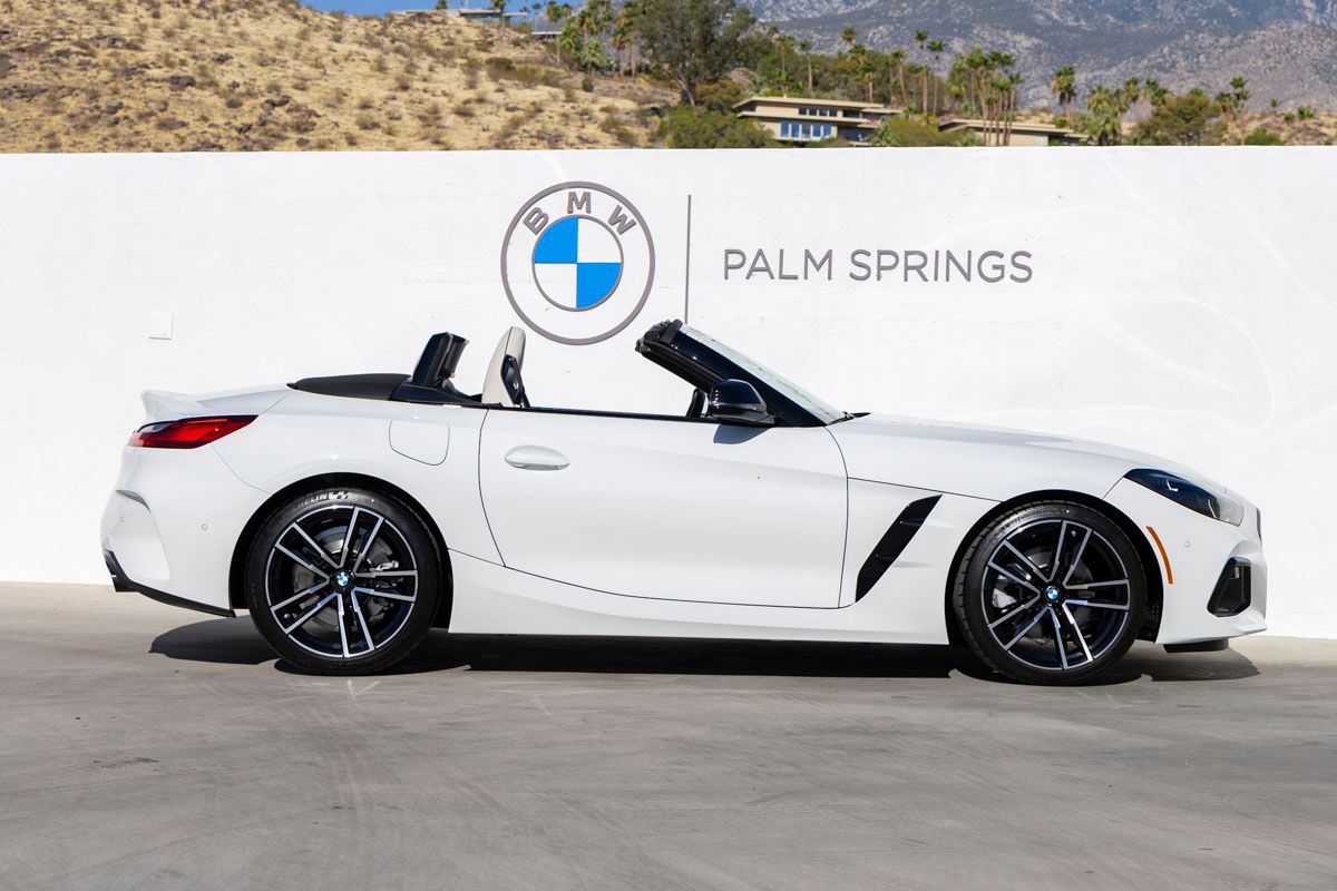New 2026 BMW Z4 sDrive30i w/ Premium Package RWD image 7