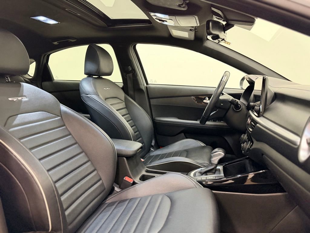 Used 2023 Kia Forte GT-Line w/ GT-Line Premium Package FWD image 20
