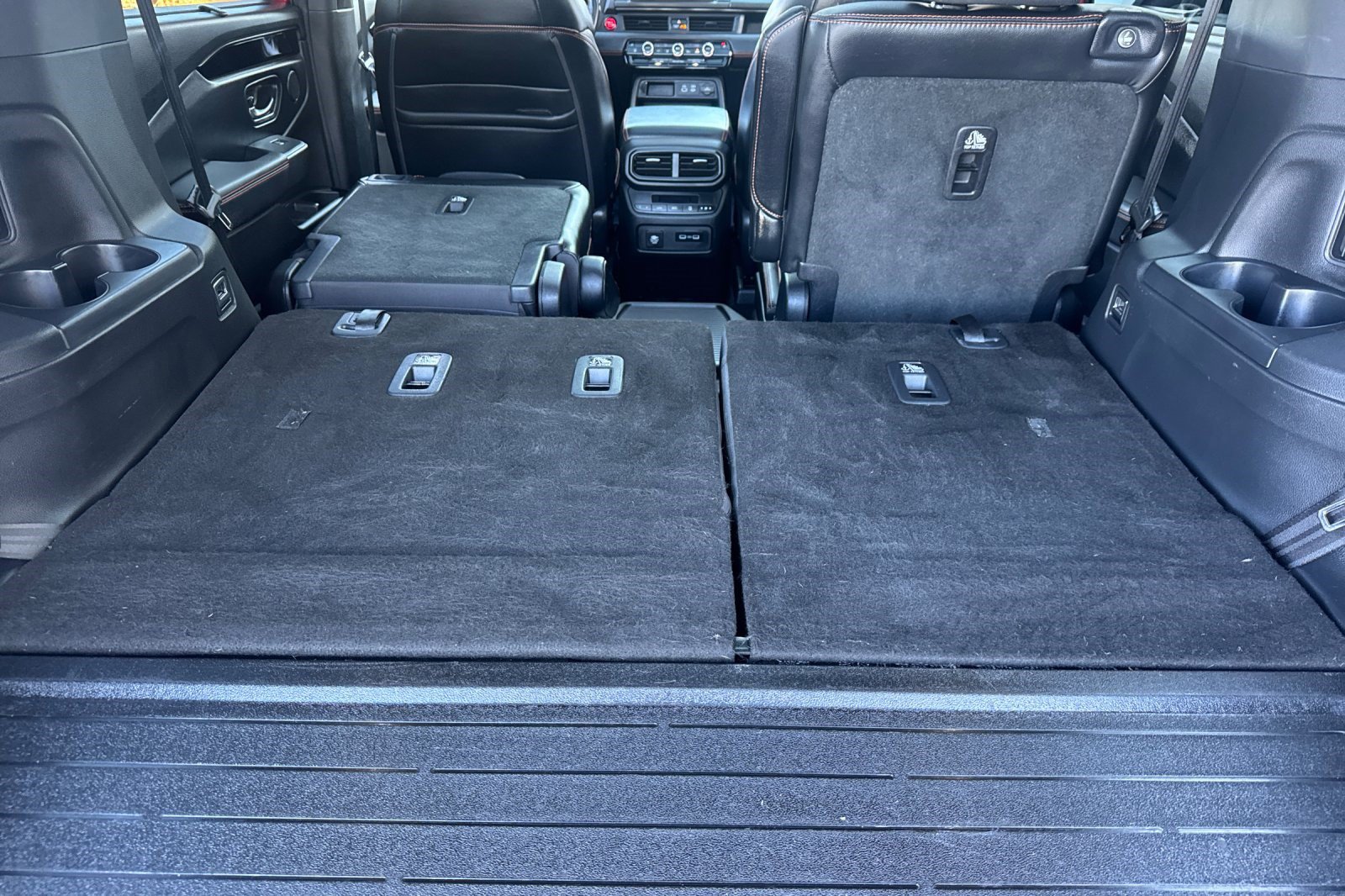 Used 2023 Honda Pilot TrailSport image 24