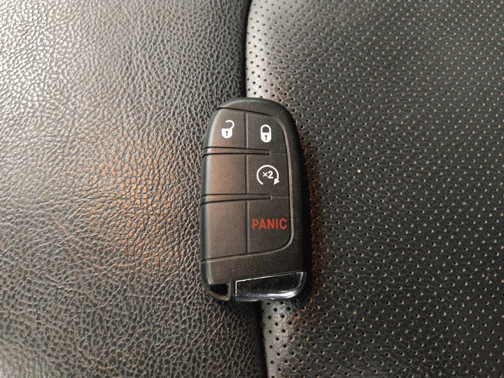 Used 2019 Jeep Compass Limited image 32