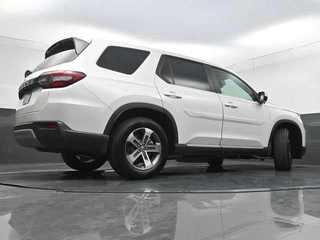 Used 2025 Honda Pilot EX-L image 34