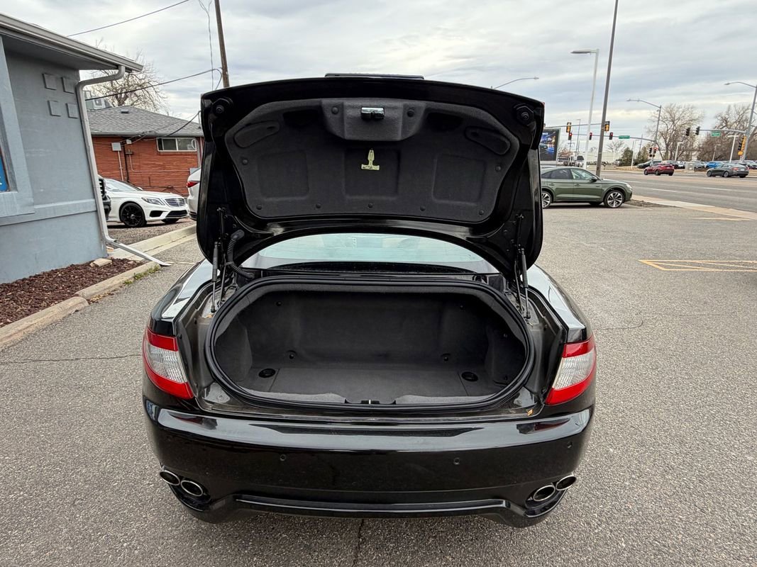 Used 2011 Maserati GranTurismo Coupe image 7