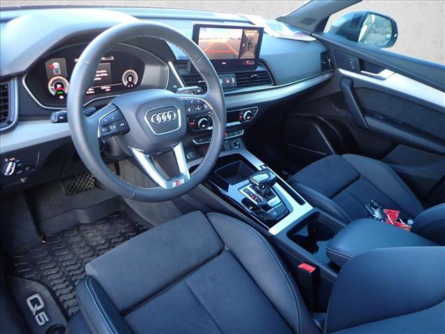 Used 2023 Audi Q5 e Premium Plus image 11