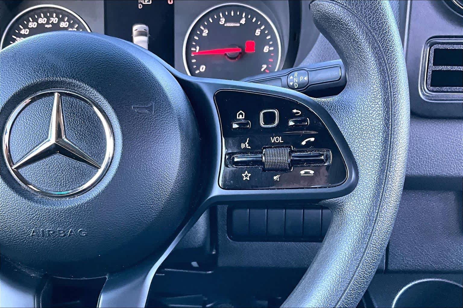 Used 2023 Mercedes-Benz Sprinter 2500 image 25
