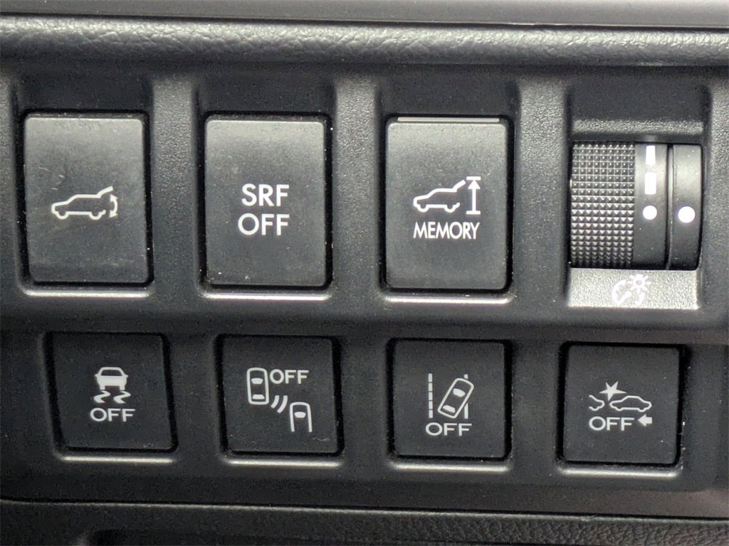 Used 2015 Subaru Outback 2.5i Premium image 25