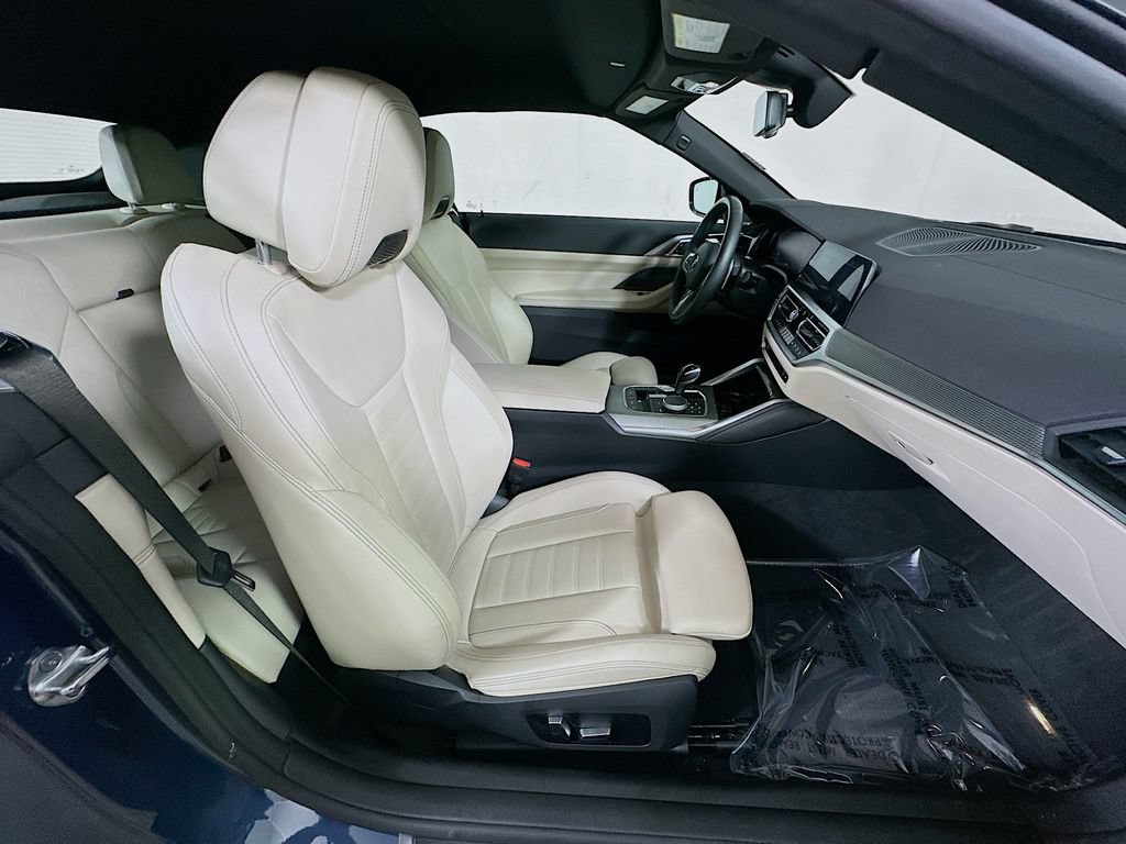Used 2023 BMW 440i xDrive Convertible w/ Premium Package AWD/4WD image 12
