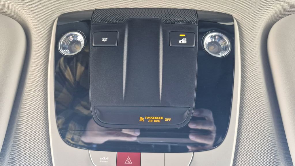 New 2025 Kia EV6 Wind image 25