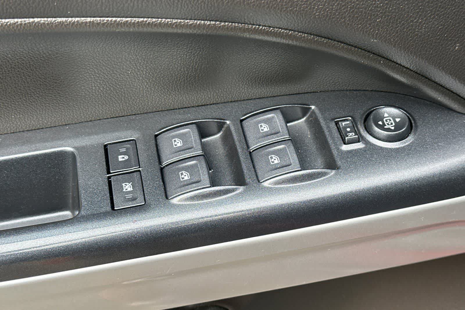 Used 2021 Chevrolet Colorado ZR2 AWD/4WD image 13