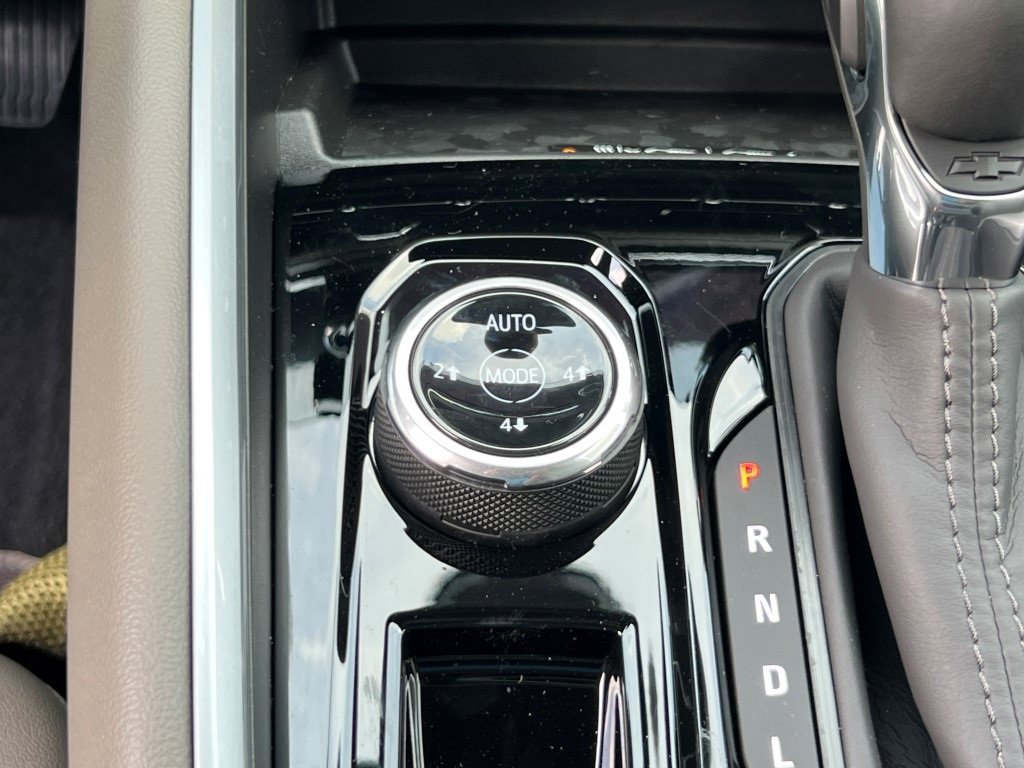 New 2026 Chevrolet Colorado ZR2 w/ Technology Package image 24