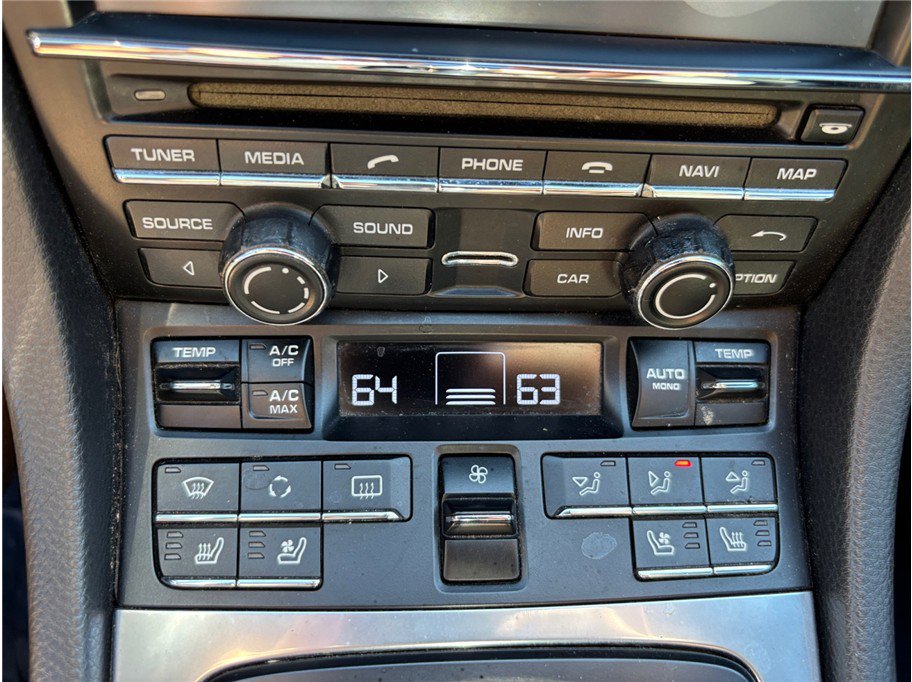 Used 2013 Porsche 911 Carrera S image 31