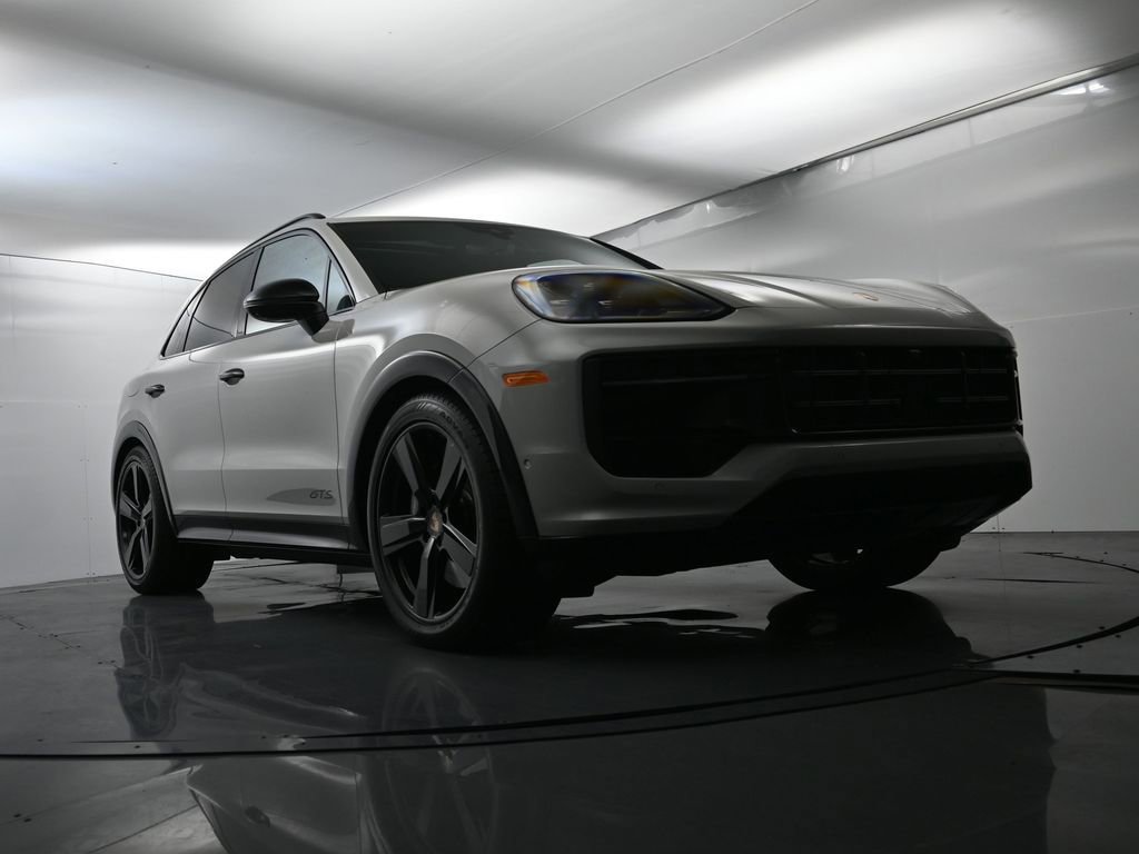 Certified 2026 Porsche Cayenne GTS image 55
