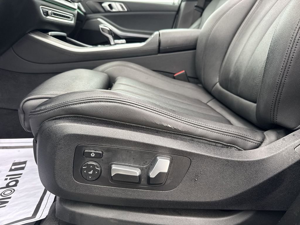 Used 2019 BMW X5 xDrive40i w/ Convenience Package AWD/4WD image 14
