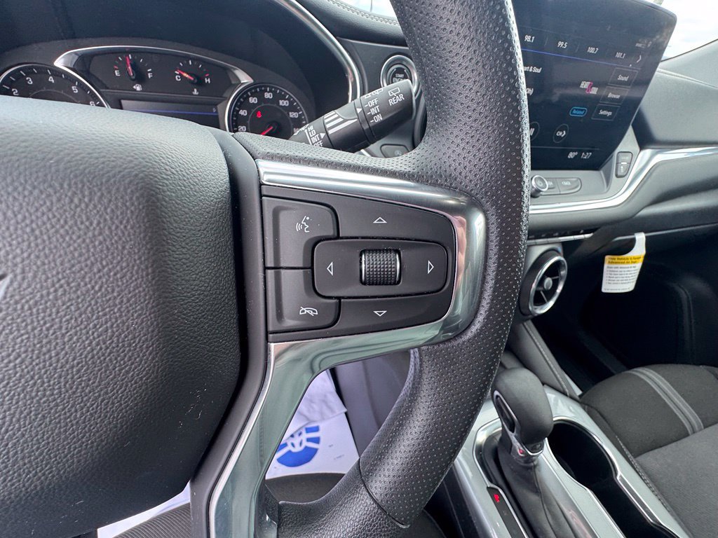 Used 2023 Chevrolet Blazer LT w/ Convenience Package FWD image 15