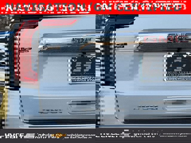 Certified 2022 GMC Yukon XL SLT w/ SLT Premium Package image 8