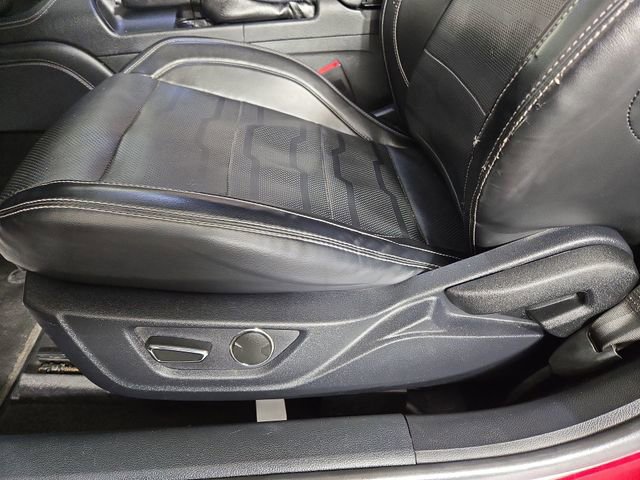 Used 2019 Ford Mustang Premium w/ Ecoboost Performance Package RWD image 29