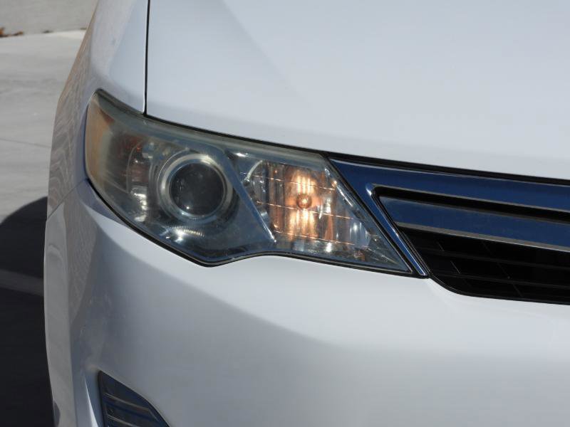 Used 2012 Toyota Camry XLE FWD image 30