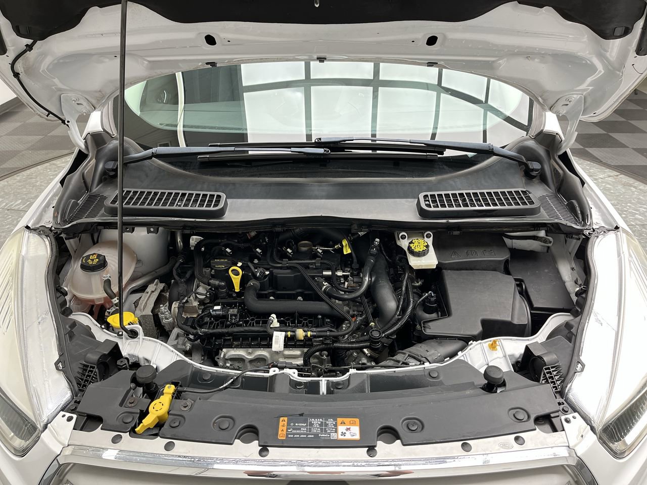 Used 2019 Ford Escape SE AWD/4WD image 26