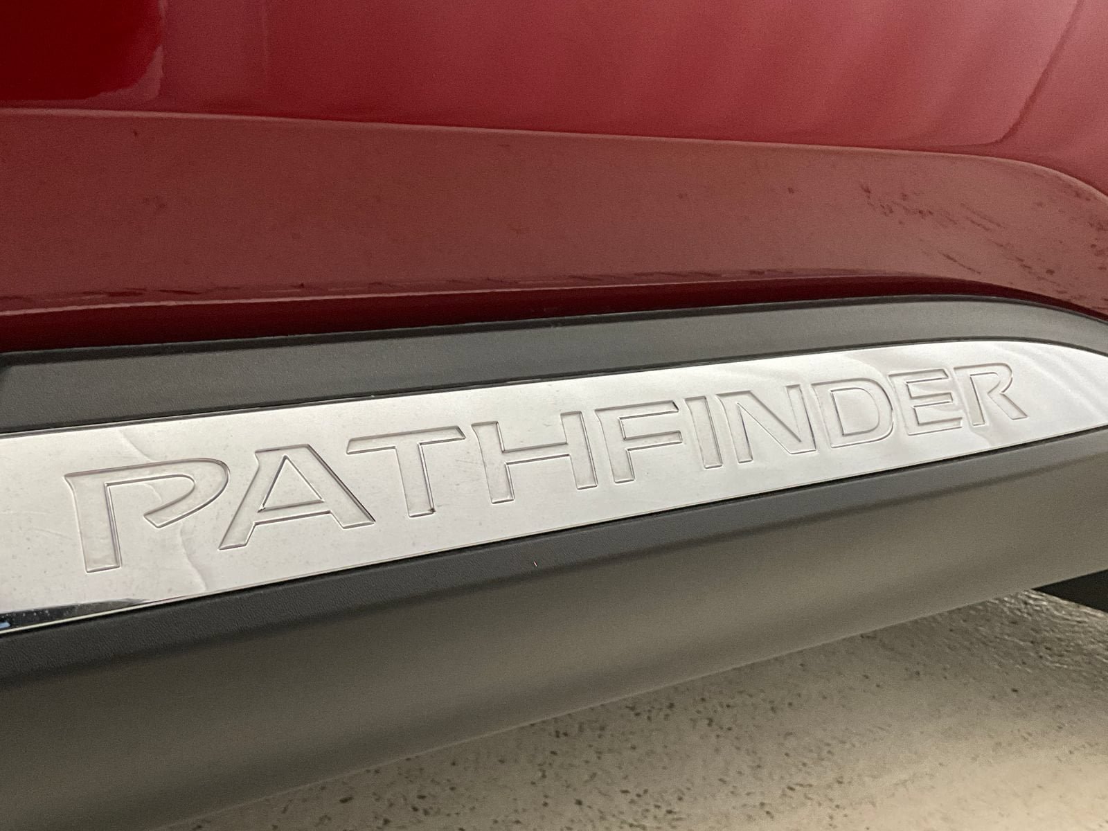 Used 2024 Nissan Pathfinder Platinum w/ Cargo Package AWD/4WD image 30