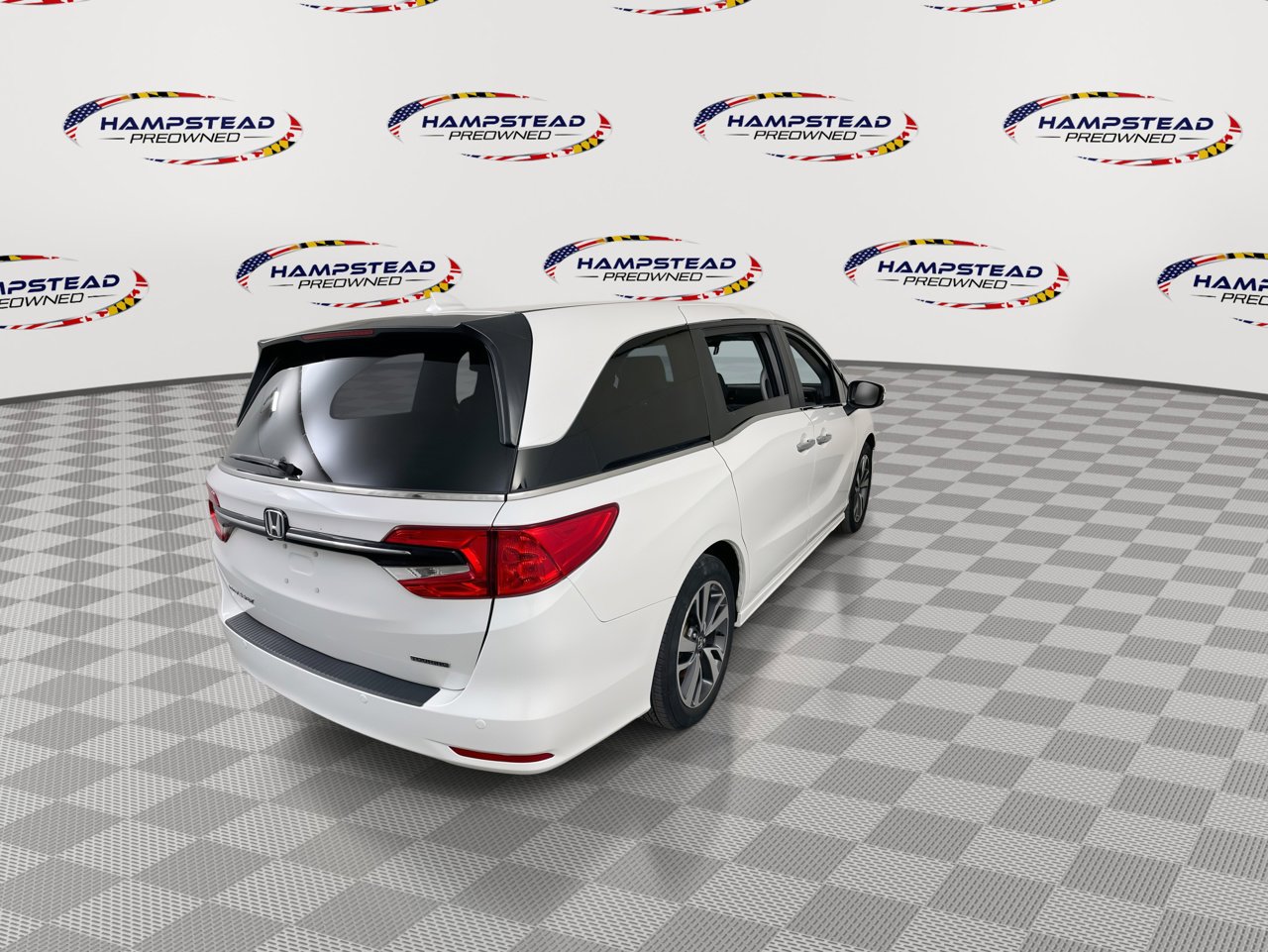 Used 2023 Honda Odyssey Touring image 8