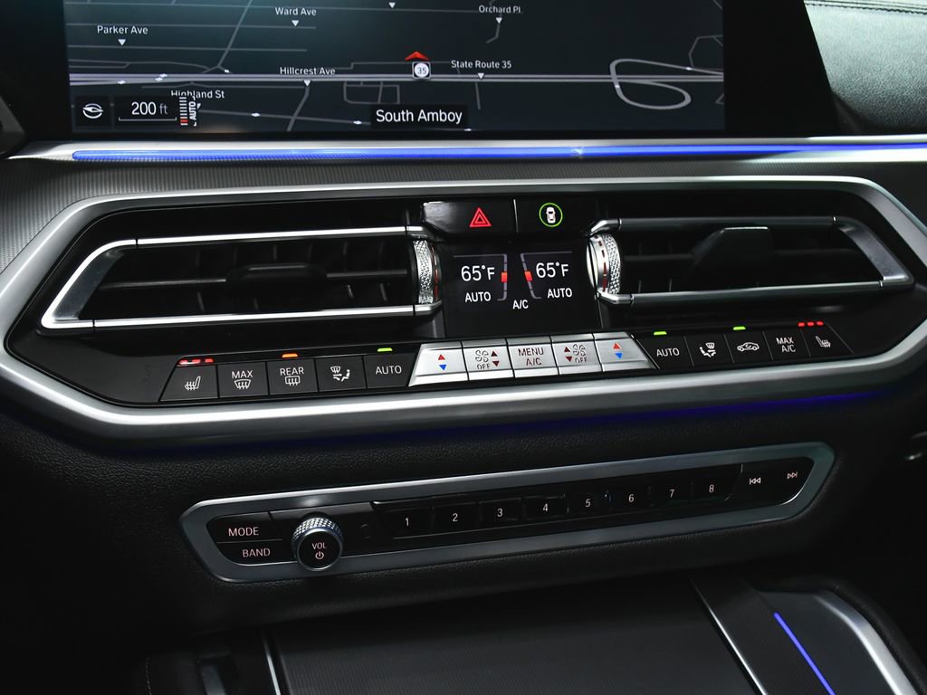 Used 2022 BMW X6 xDrive40i w/ Executive Package image 37