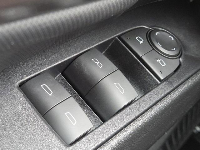 New 2026 Chevrolet Equinox EV RS image 18