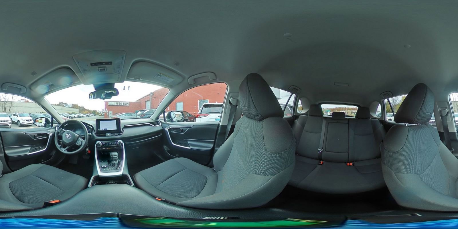 Used 2025 Toyota RAV4 LE image 41