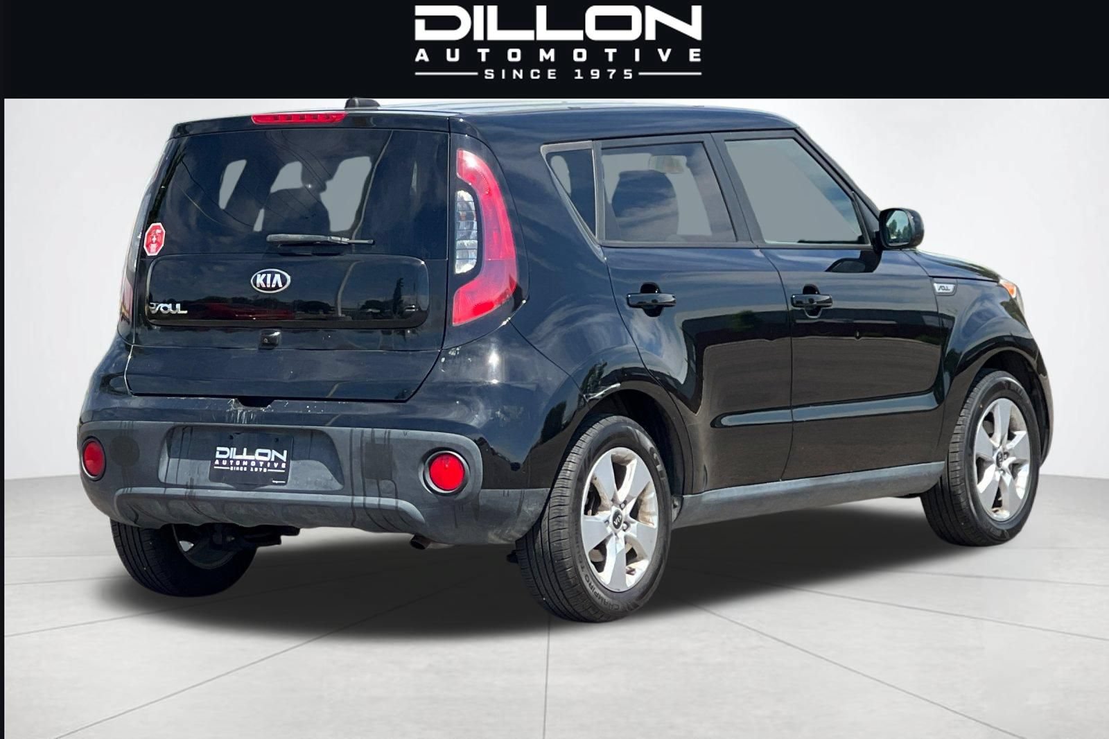 Used 2017 Kia Soul w/ Convenience Package FWD image 4