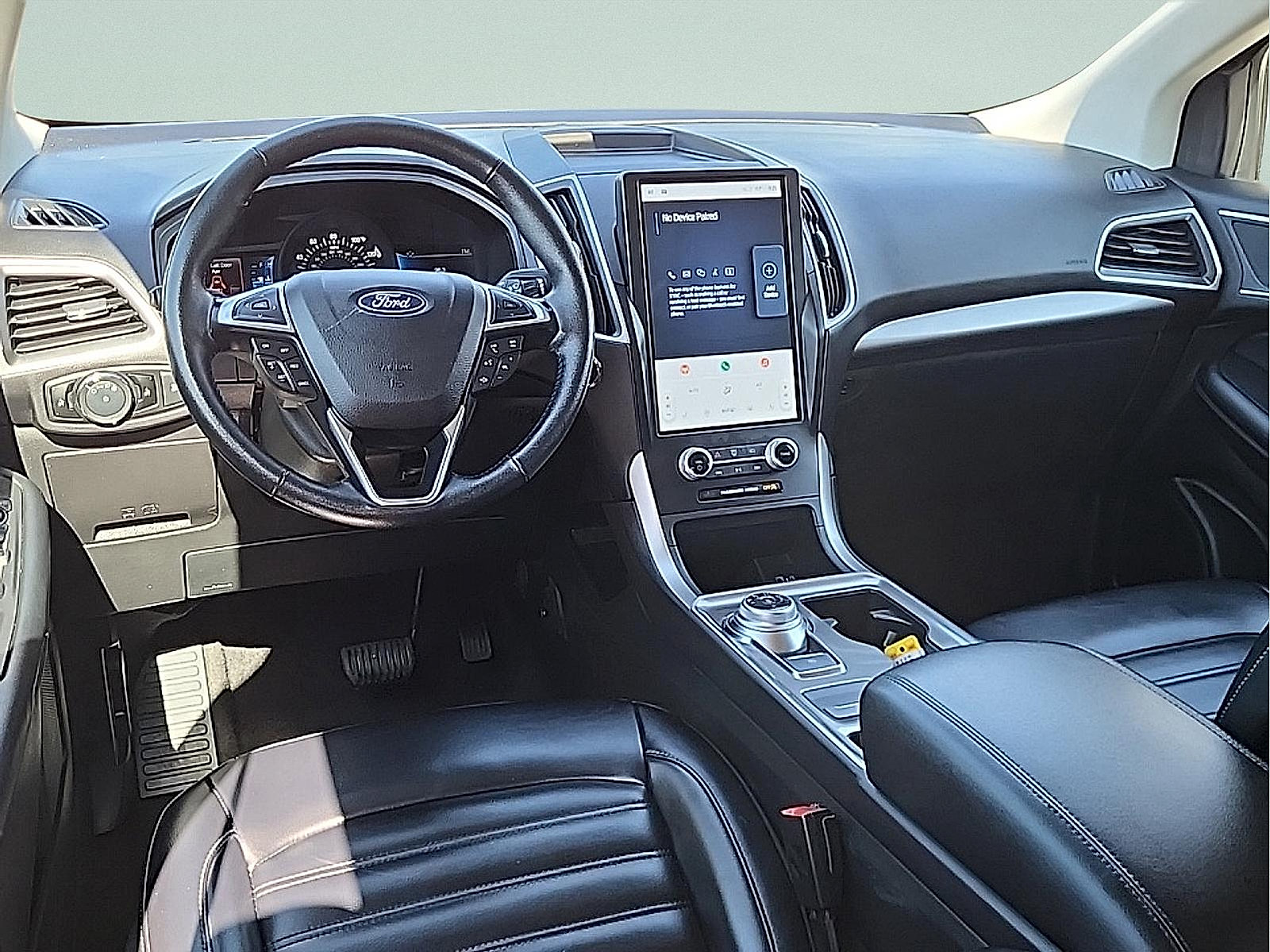 Used 2024 Ford Edge SEL AWD/4WD image 15