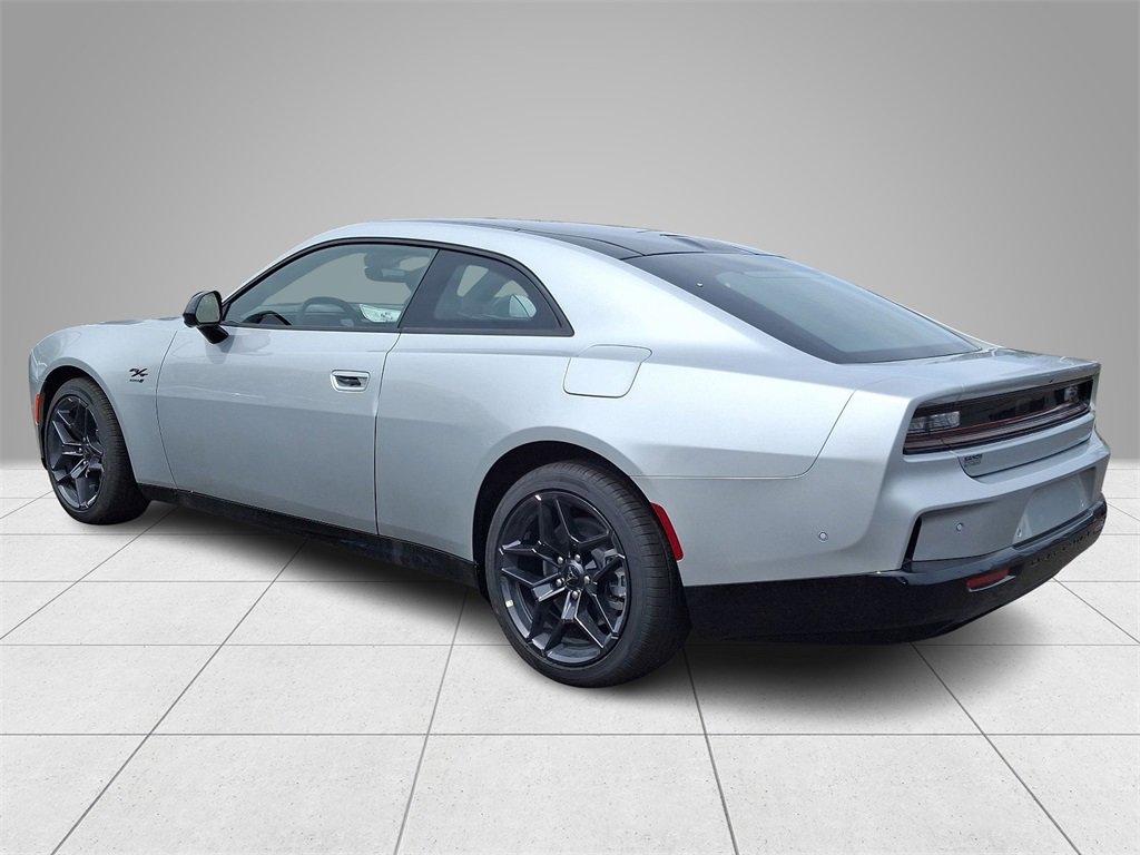 New 2024 Dodge Charger R/T w/ Plus Group image 4