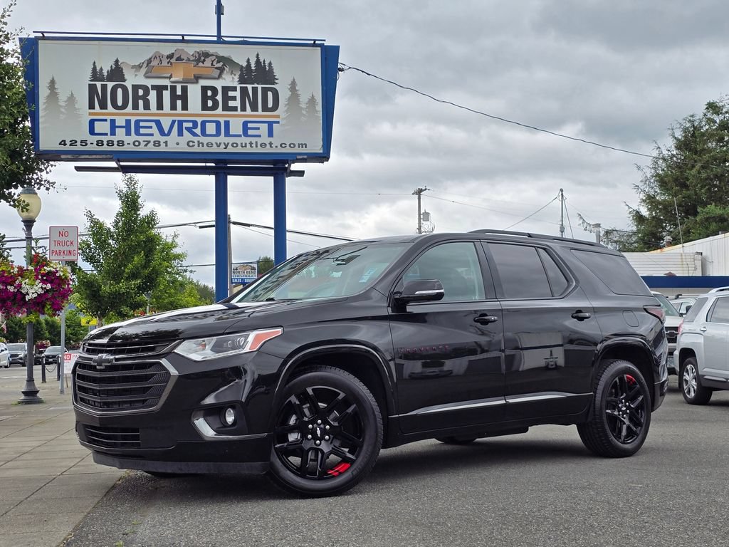 Used 2019 Chevrolet Traverse Premier w/ Redline Edition FWD image 1