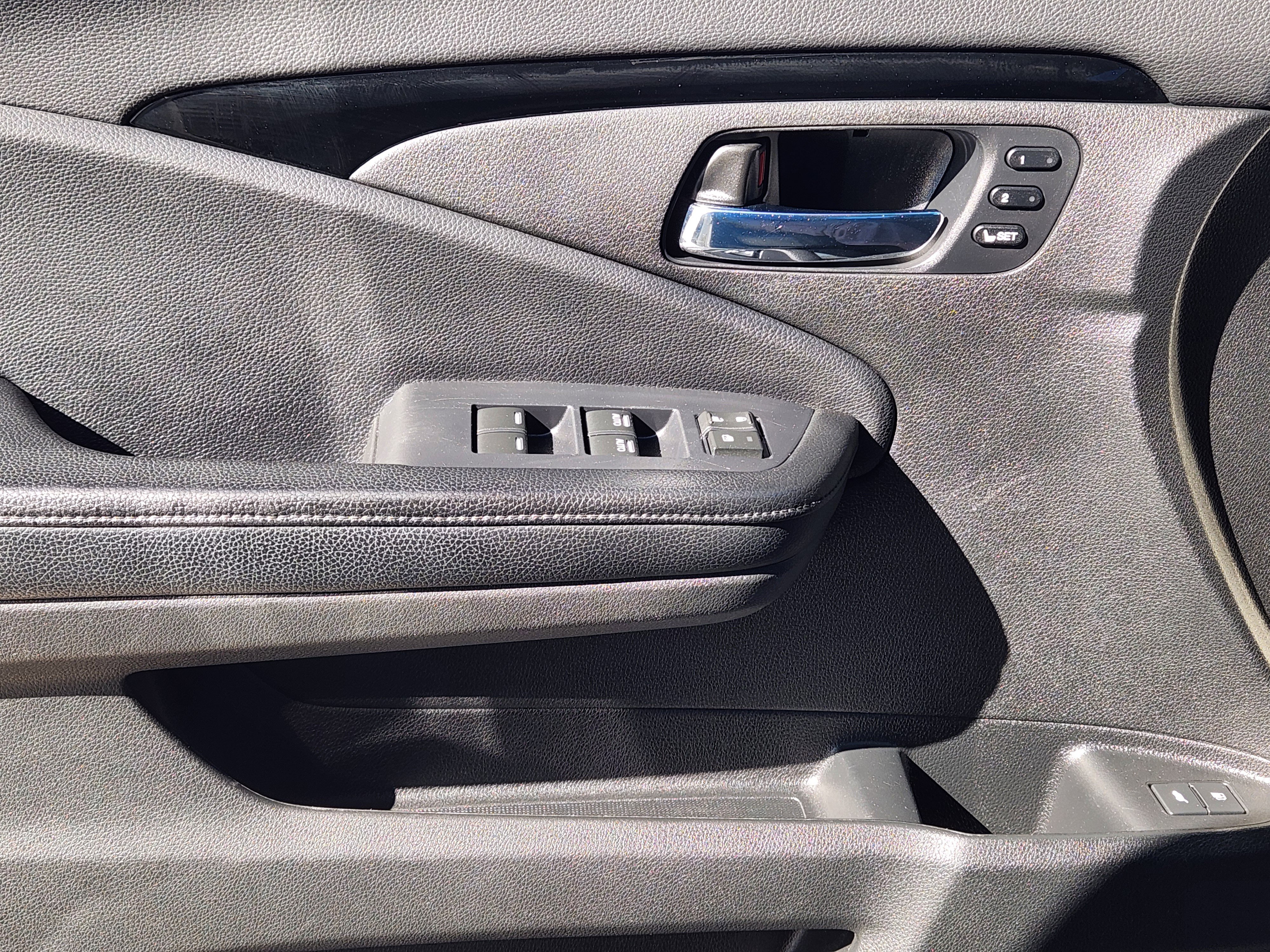 Used 2019 Honda Pilot Elite image 23