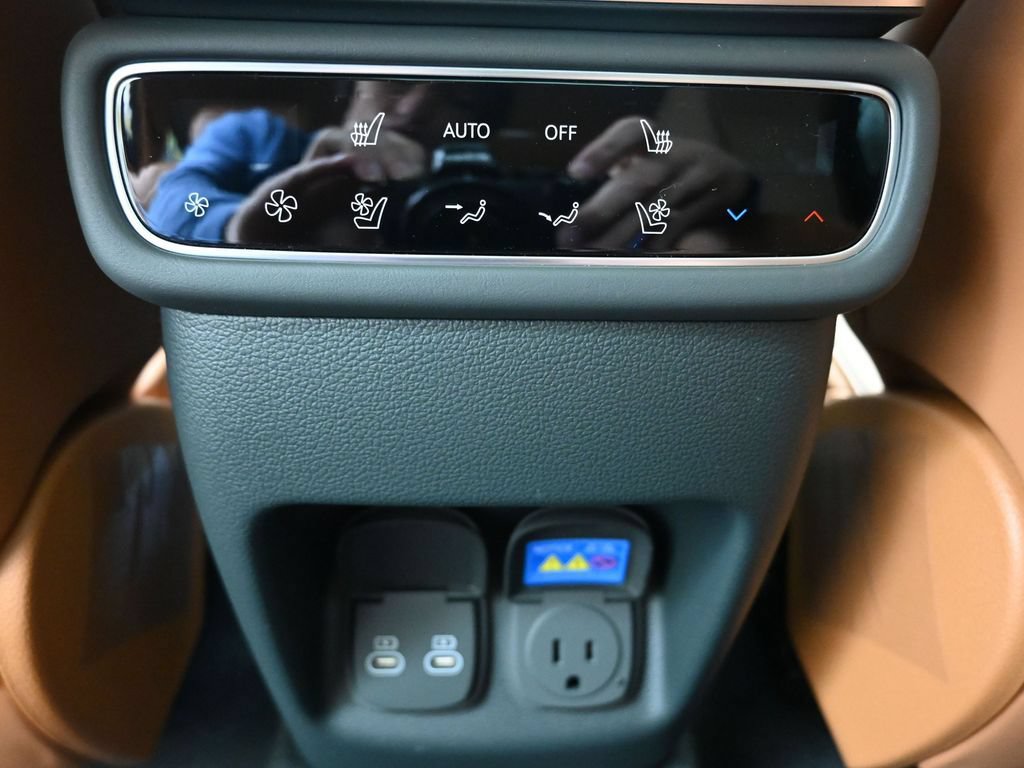 New 2026 Genesis GV80 3.5T Prestige AWD/4WD image 19