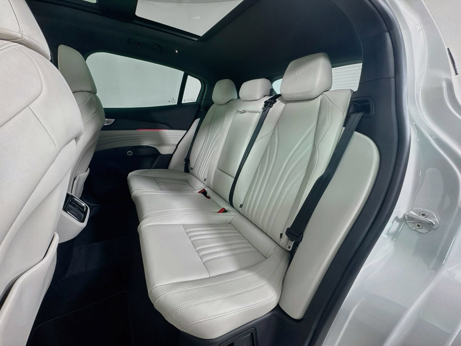 New 2026 Maserati Grecale Modena AWD/4WD image 24
