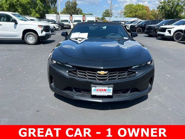 Used 2023 Chevrolet Camaro LT image 2
