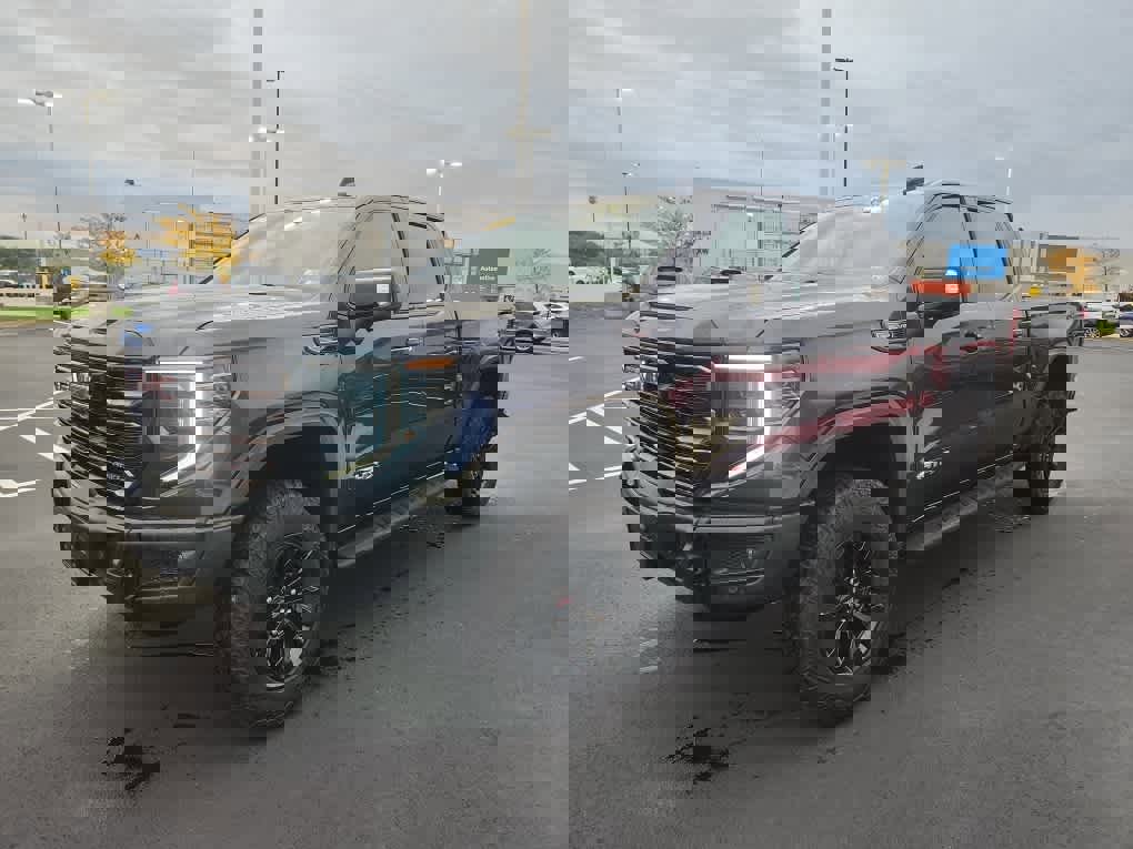 Used 2023 GMC Sierra 1500 AT4X image 6