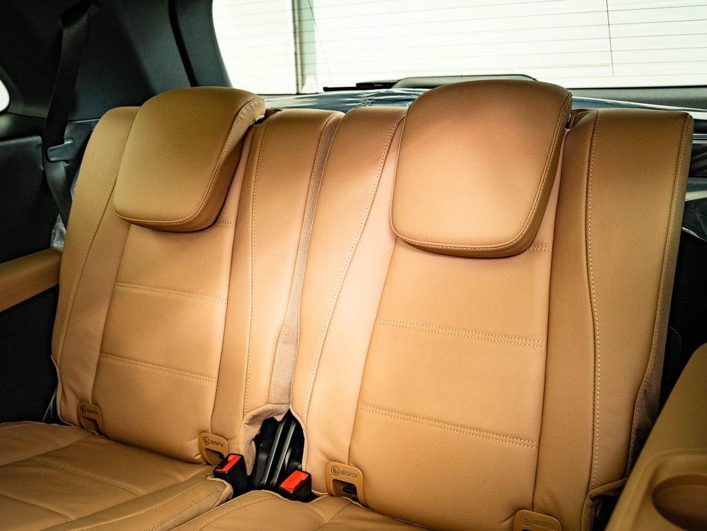 New 2026 Mercedes-Benz GLS 450 4MATIC image 46