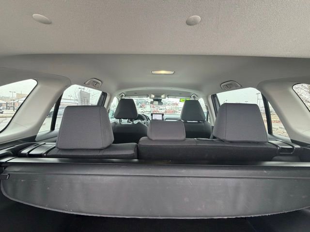 Used 2025 Toyota RAV4 XLE AWD/4WD image 25