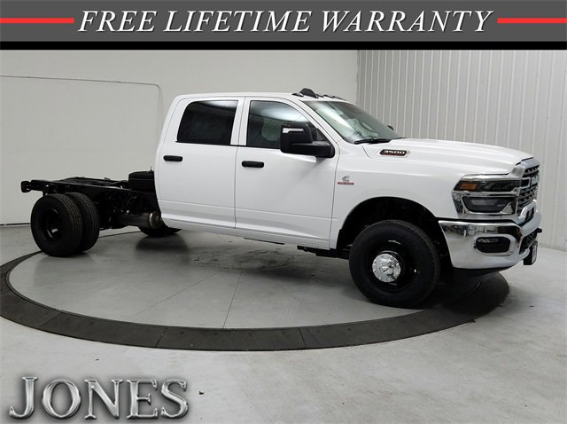 New 2026 RAM 3500 Tradesman w/ Chrome Appearance Group A image 1