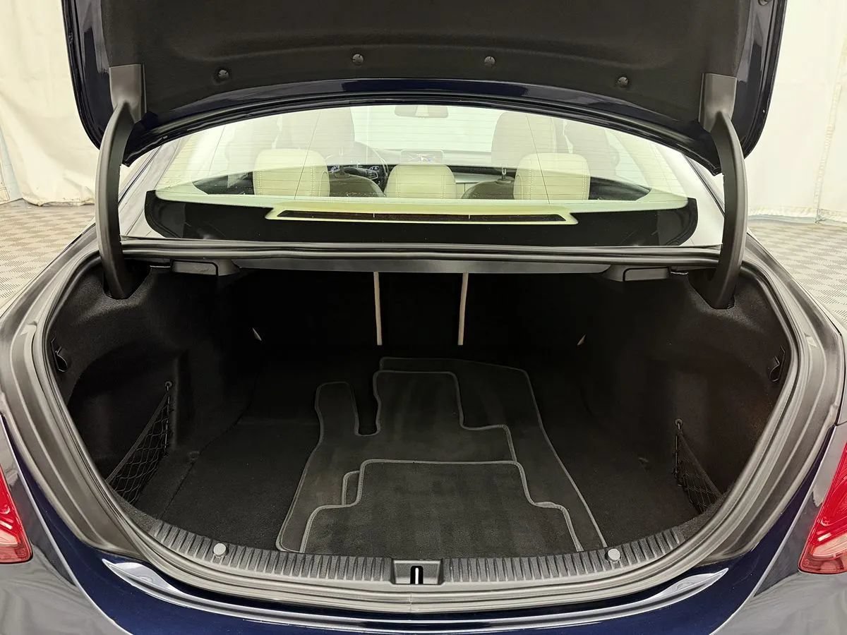 Used 2015 Mercedes-Benz C 300 4MATIC Sedan image 25
