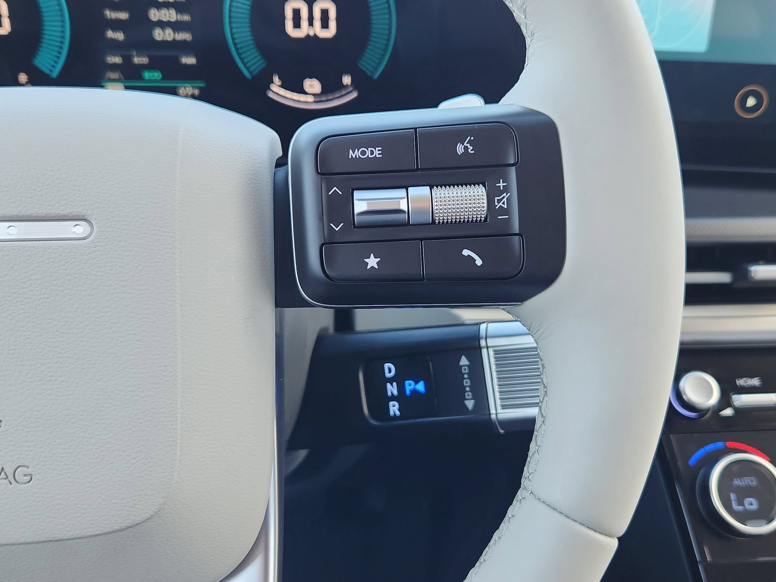 New 2026 Hyundai Santa Fe SE AWD/4WD image 8